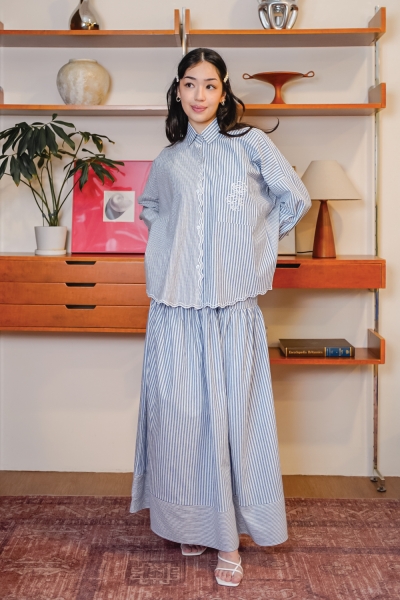 ALLY STRIPED LOUNGE SET - WHISPY BLUE